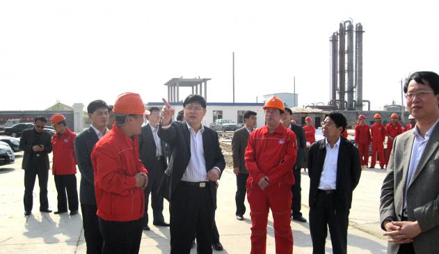 東營市委副書記、市長趙豪志到公司項目工地現(xiàn)場辦公